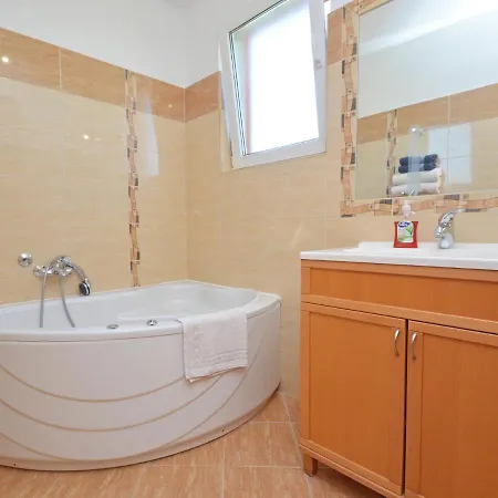 Holiday home Marko By Interhome Filipac